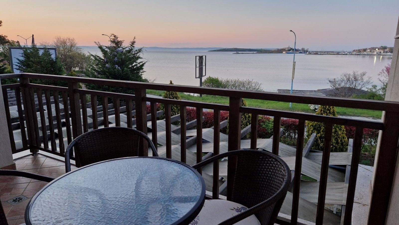 Апартамент с една спалня и морска панорама - "Санта Марина", вила 804