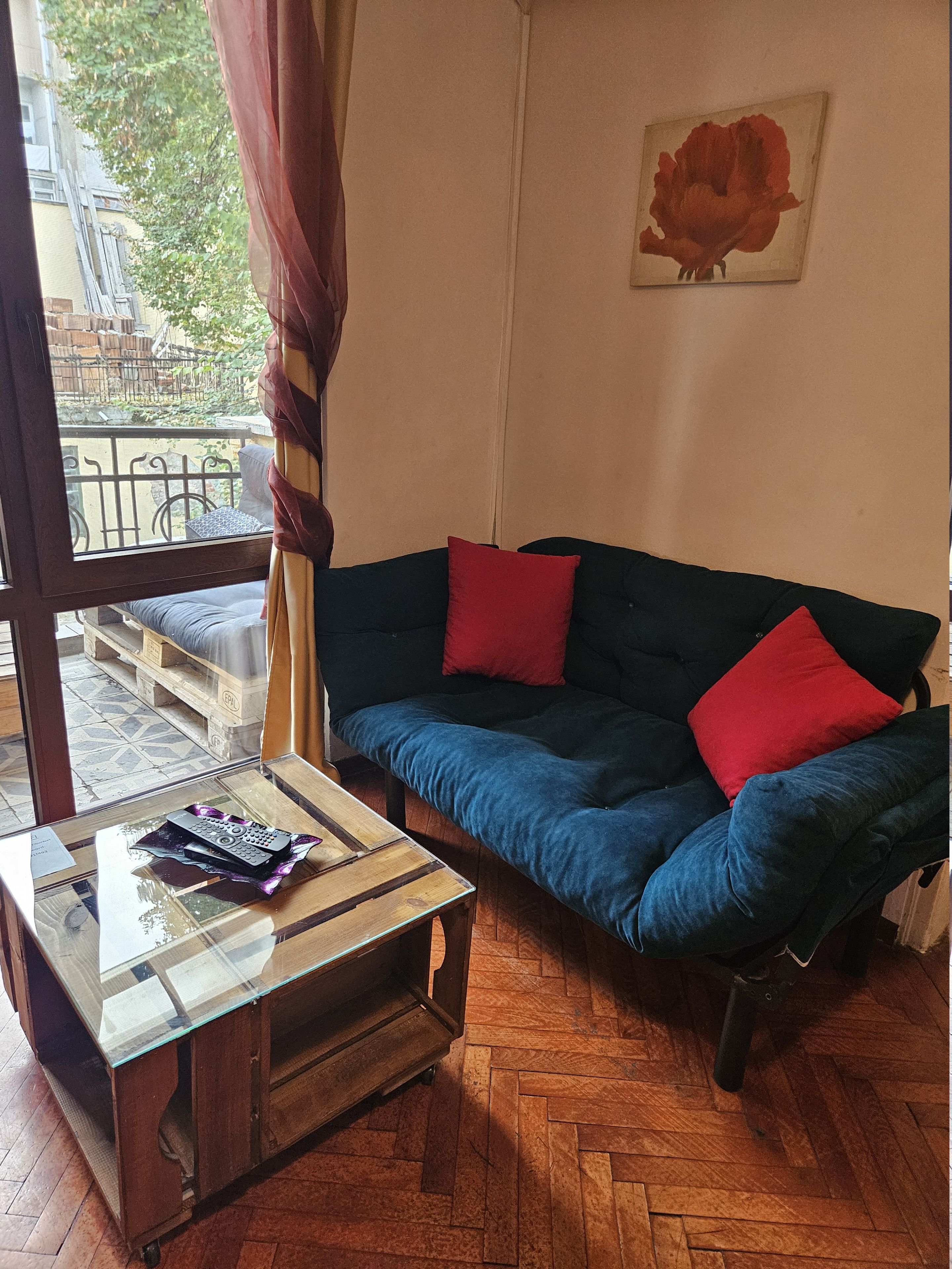 Hot Spot 2bdrm apartment 1
