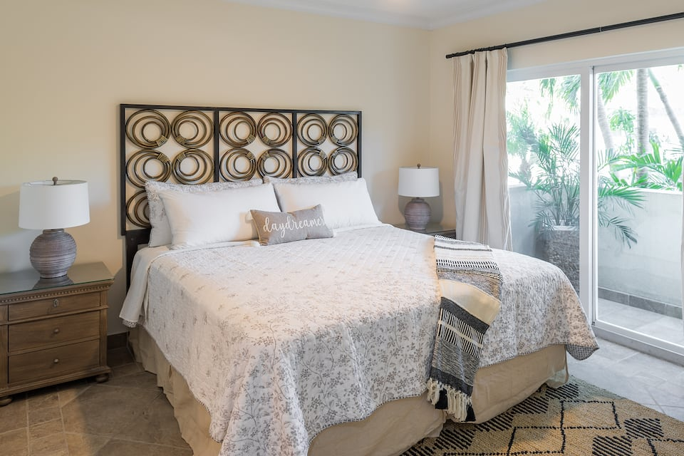 Caribbean Diamond Residences C105