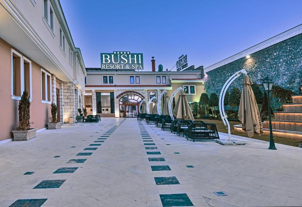 Bushi Hotel