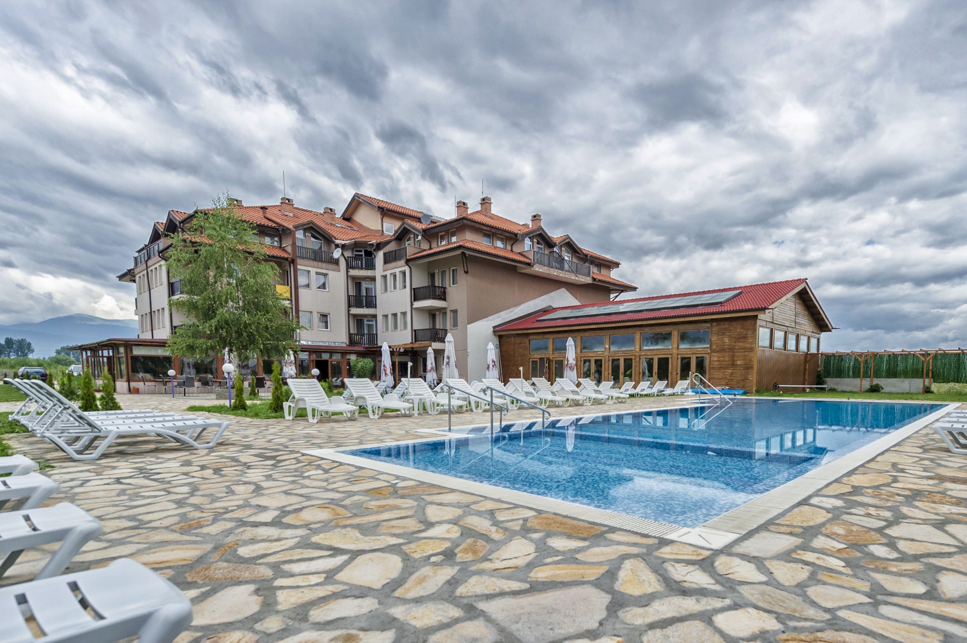 Ntrack Hotel